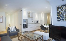 Avenida La Concha - IB. Apartments