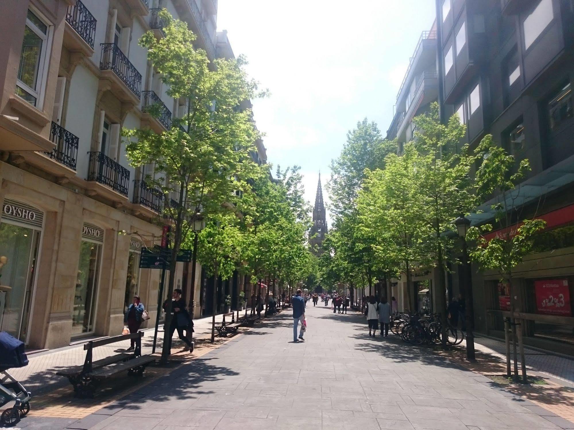Avenida La Concha - IB. Apartments San Sebastián Exterior foto